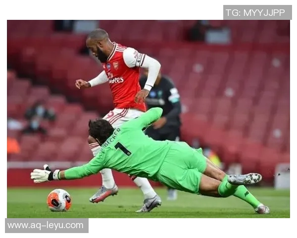 詹俊分析利物浦中卫失误现象建议引进布鲁日奥多涅斯 詹俊分析利物浦中卫失误现象建议引进布鲁日奥多涅斯