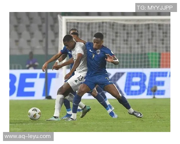 佛得角主帅谈球队发展历程与扩军带来的新动力 佛得角主帅谈球队发展历程与扩军带来的新动力