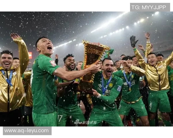 北京国安首发阵容揭晓决战足协杯决赛共赴荣耀之路一起加油！