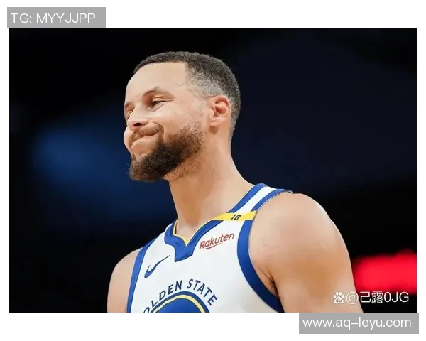 库里表现起伏不定末节失误致球队失利27分6板4助难掩遗憾