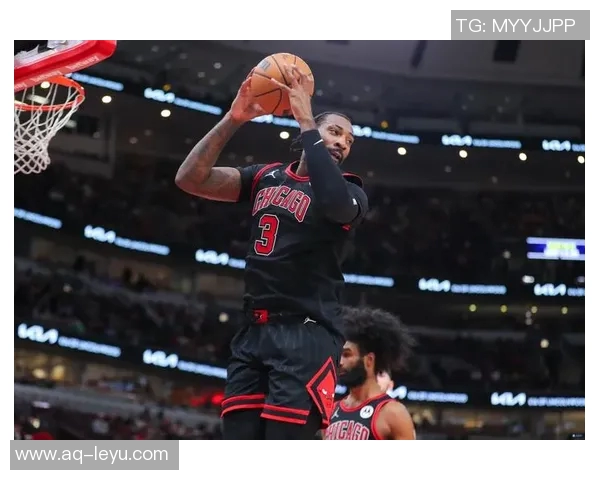 庄神三分球成常规武器本赛季场均投篮次数大幅提升至13次